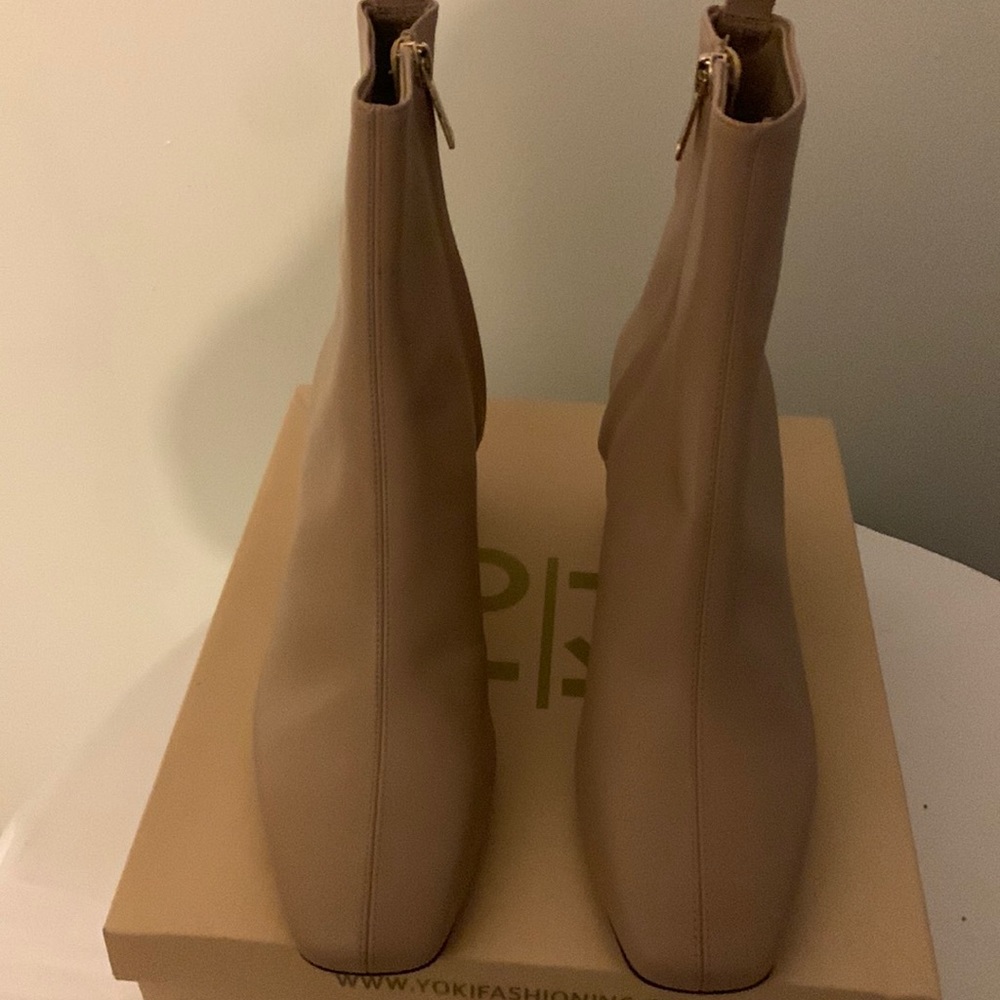 Mauve Color H&M Bootie - image 1